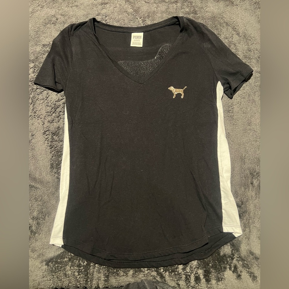 PINK by Victoria Secret S short sleeve black with gold sequin dog on back
